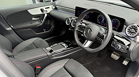 A 200 Sedan
